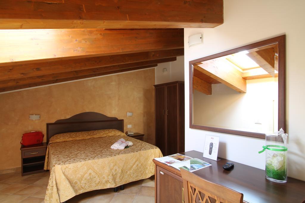 Country House Il Ponte ألبا أدرياتيكا المظهر الخارجي الصورة