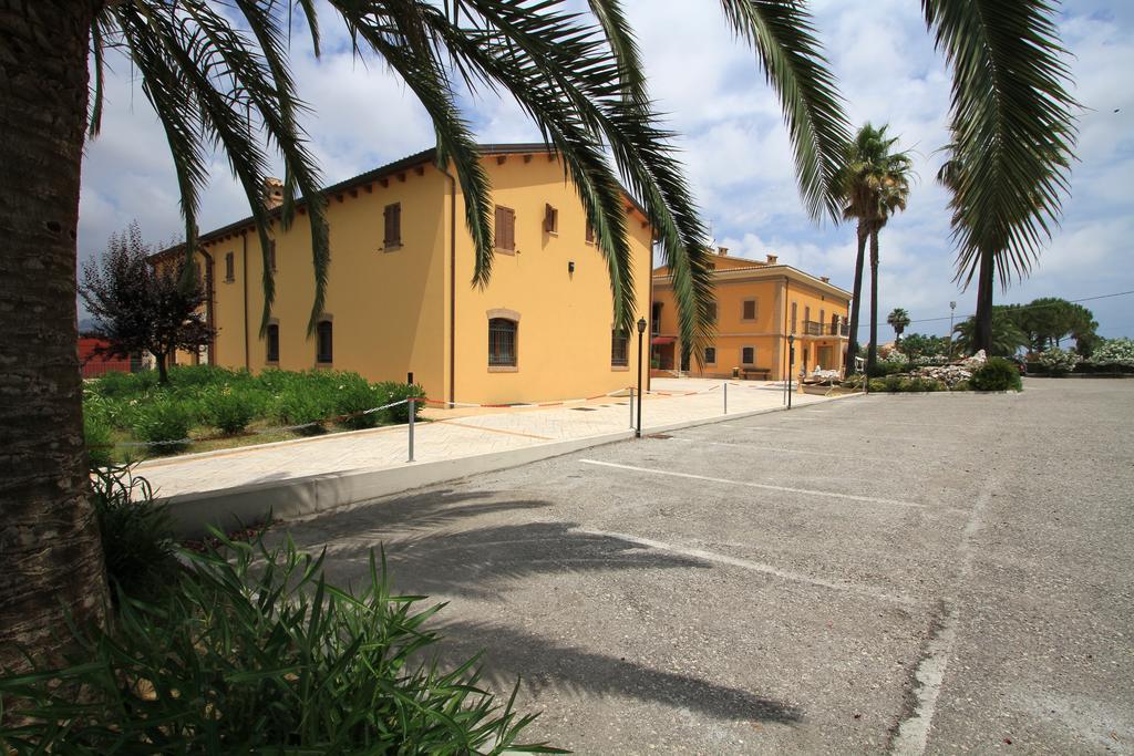 Country House Il Ponte ألبا أدرياتيكا المظهر الخارجي الصورة