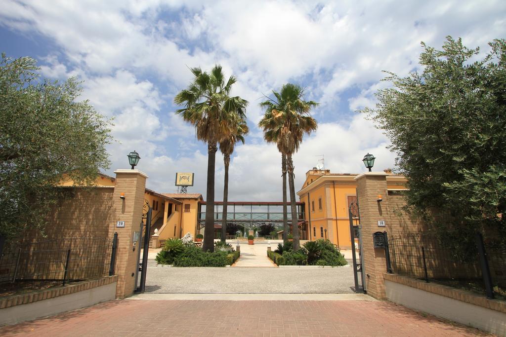 Country House Il Ponte ألبا أدرياتيكا المظهر الخارجي الصورة